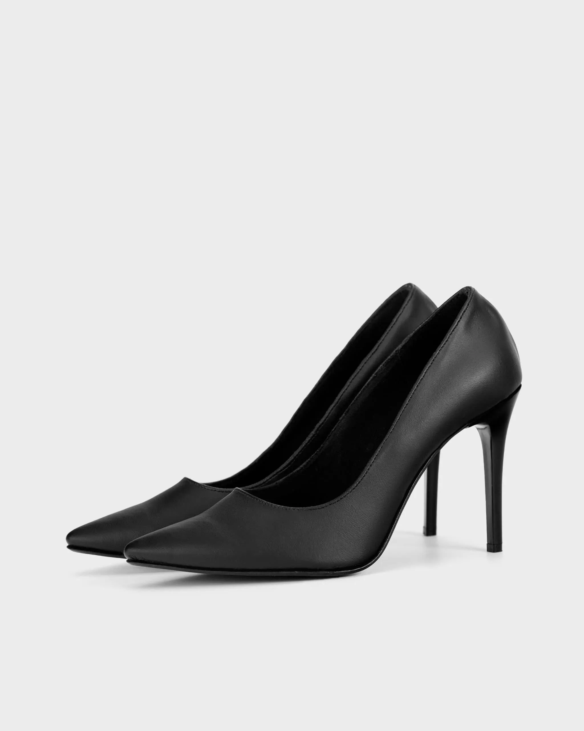 Blacky Chic Women's Desserto? Cactus Leather Vegan Stilettos | Black