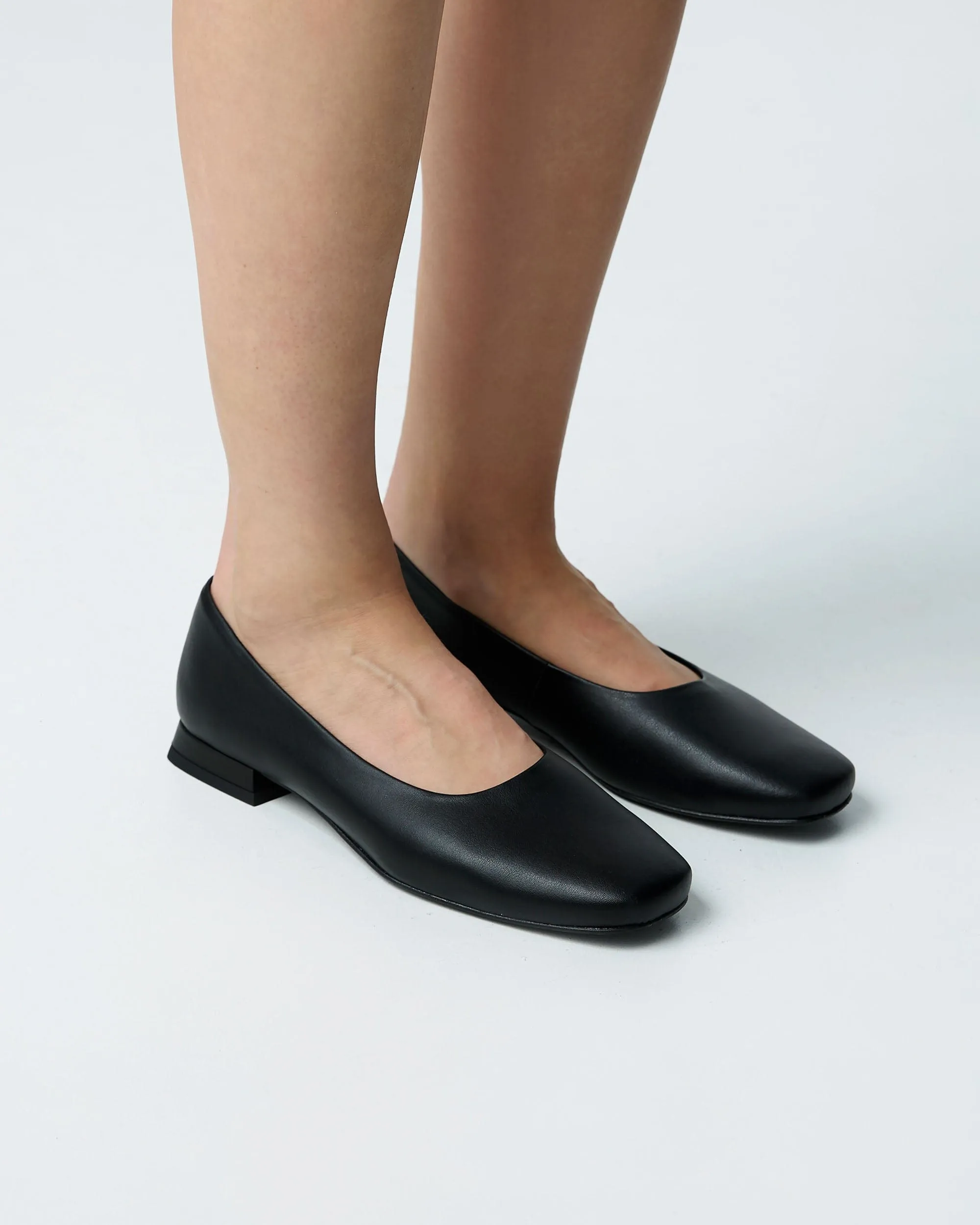 Diana Women's Vegea? Grape Leather Vegan Square Toe Pumps | Black