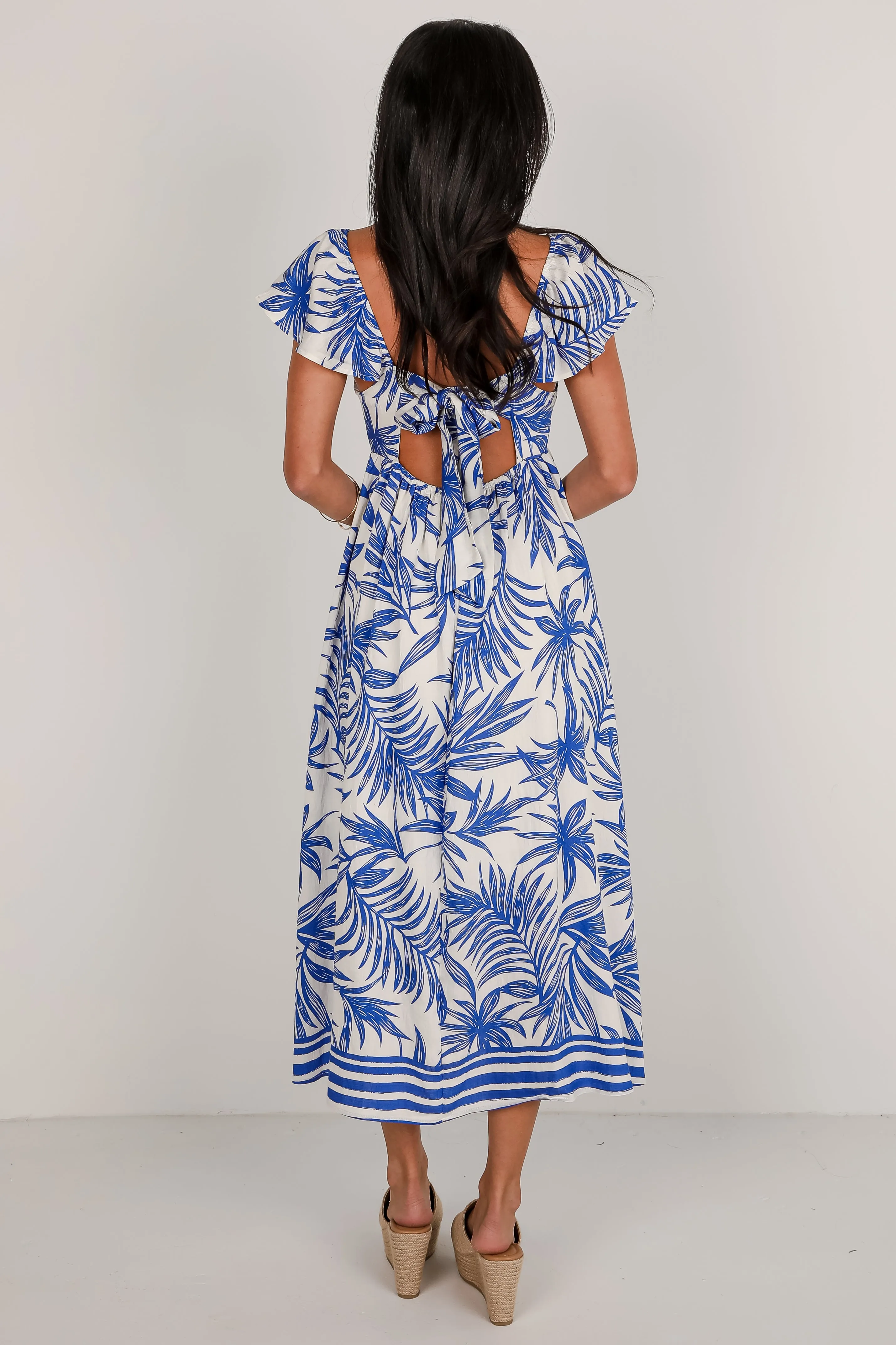 FINAL SALE - Follow You Anywhere Leaf Print Maxi Dress