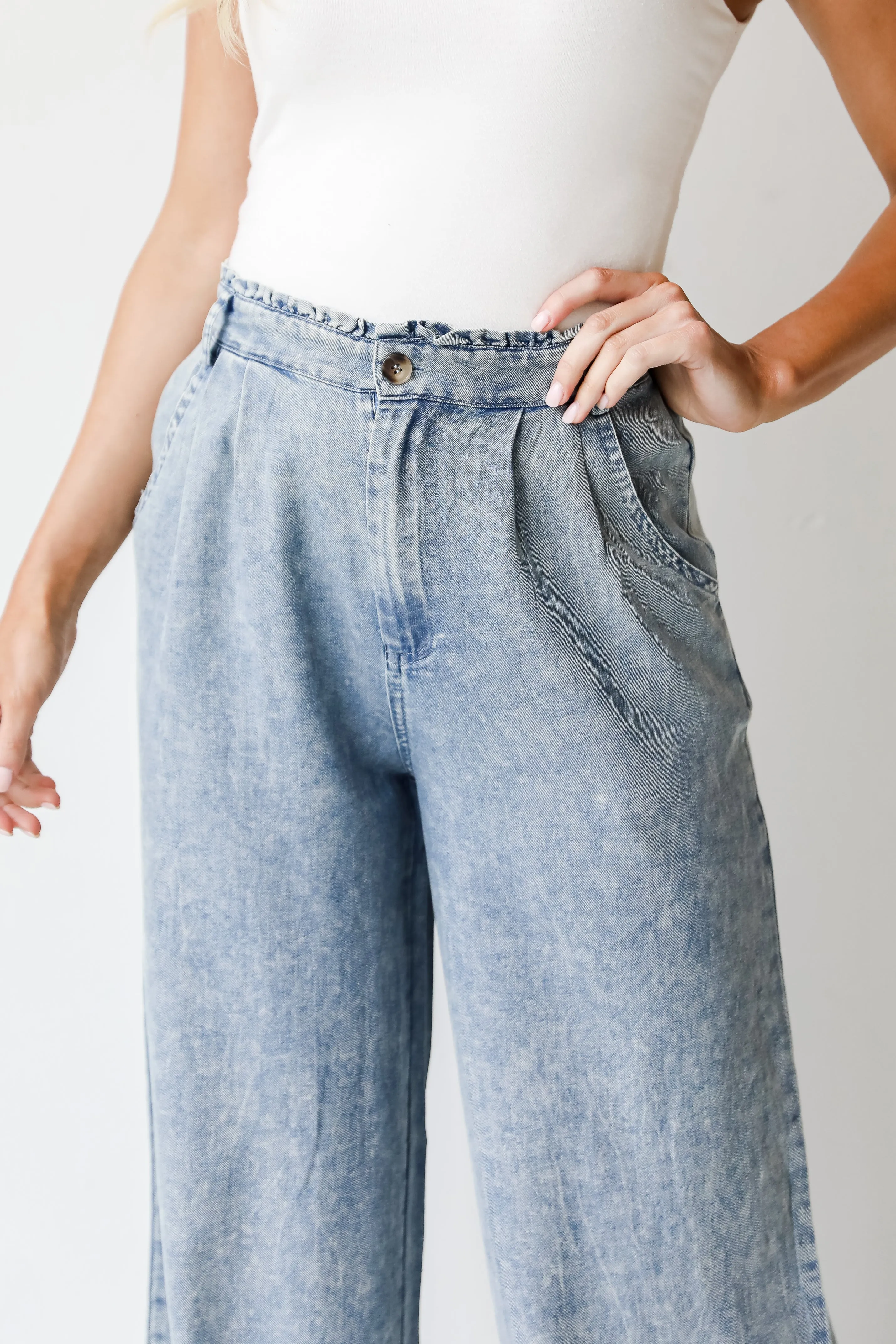 FINAL SALE - For The Frill Of It Wide Leg Jeans
