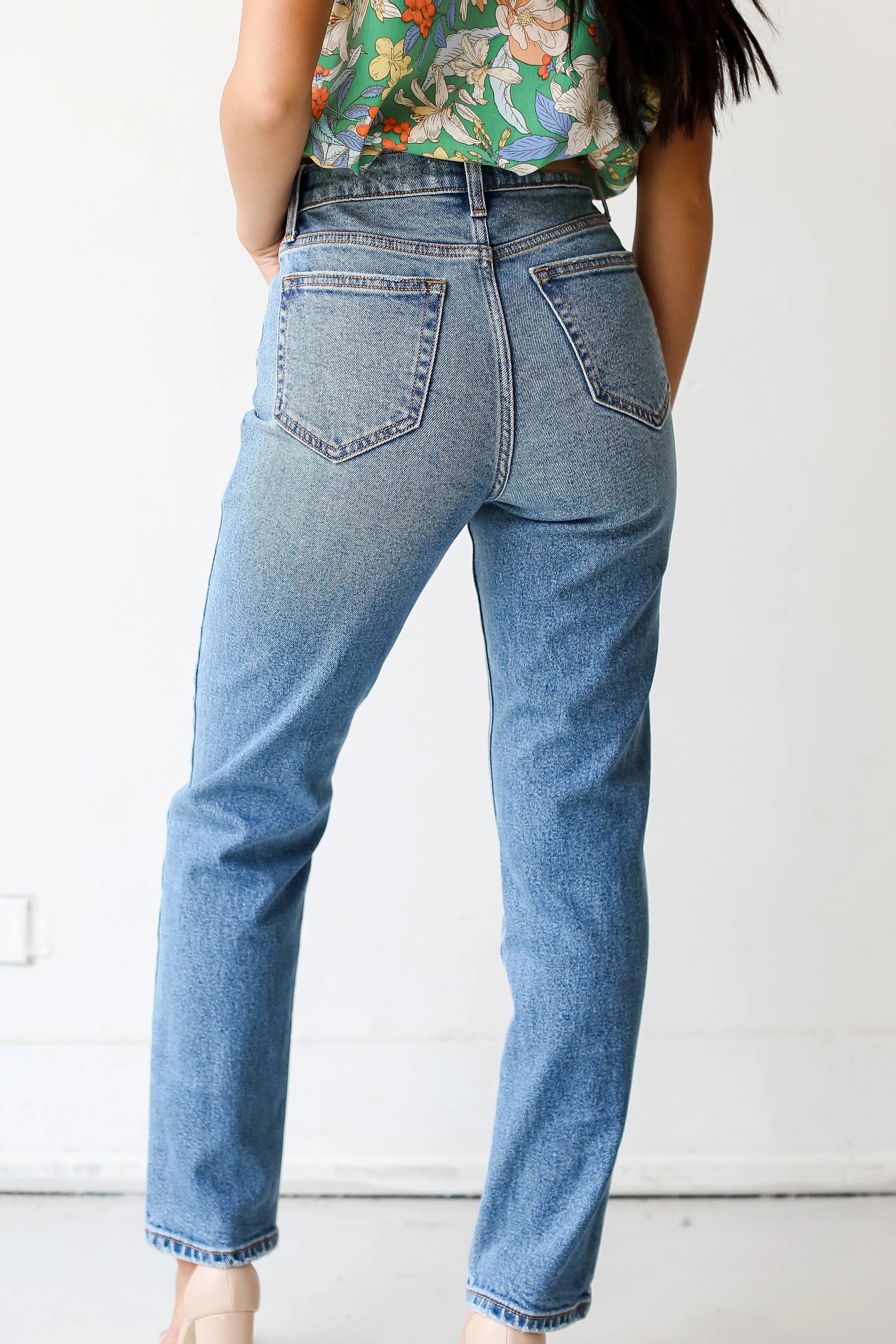 FINAL SALE - Go-Getter Straight Leg Jeans