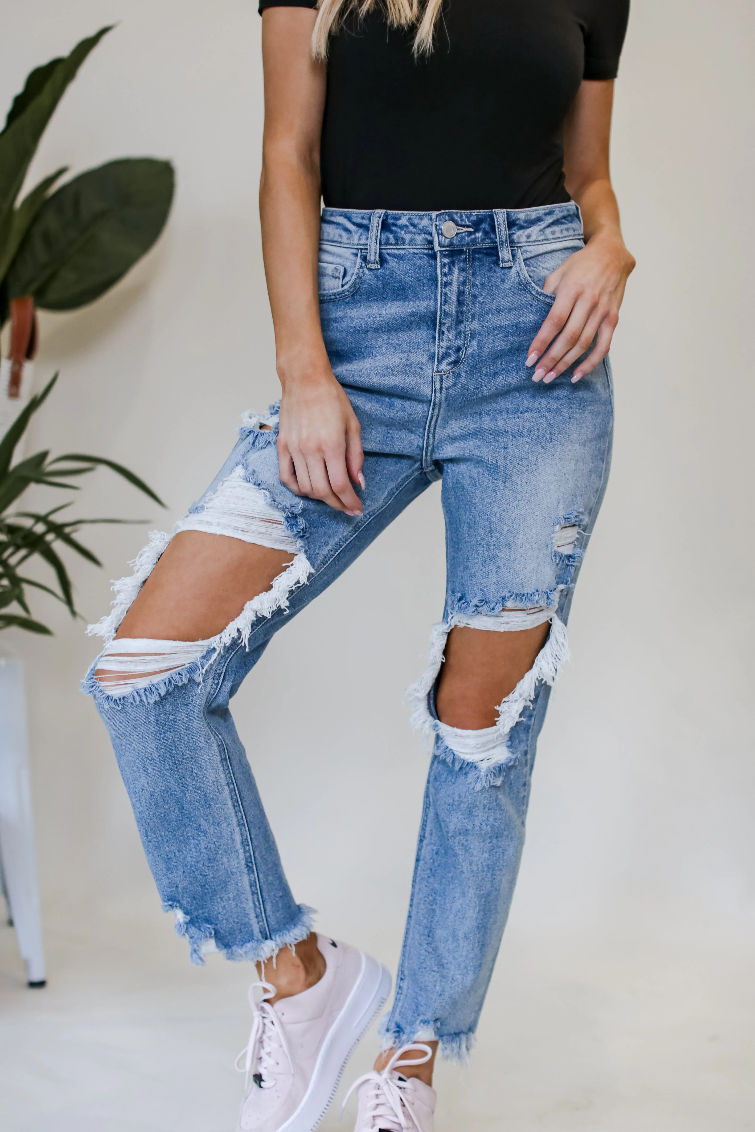 FINAL SALE - Modern Edge Light Wash Distressed Straight Leg Jeans