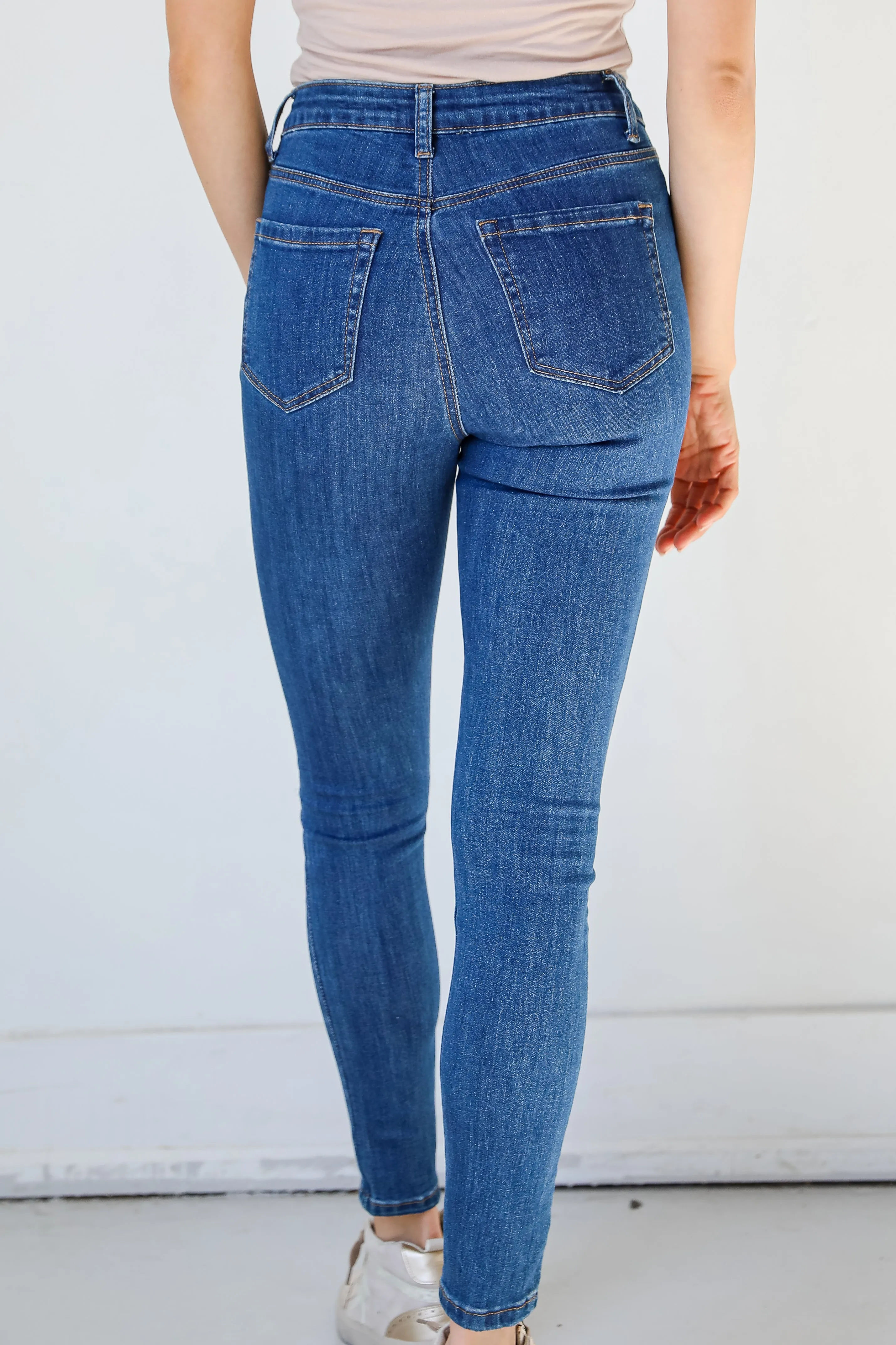 FINAL SALE - Total Mood Distressed Skinny Jeans