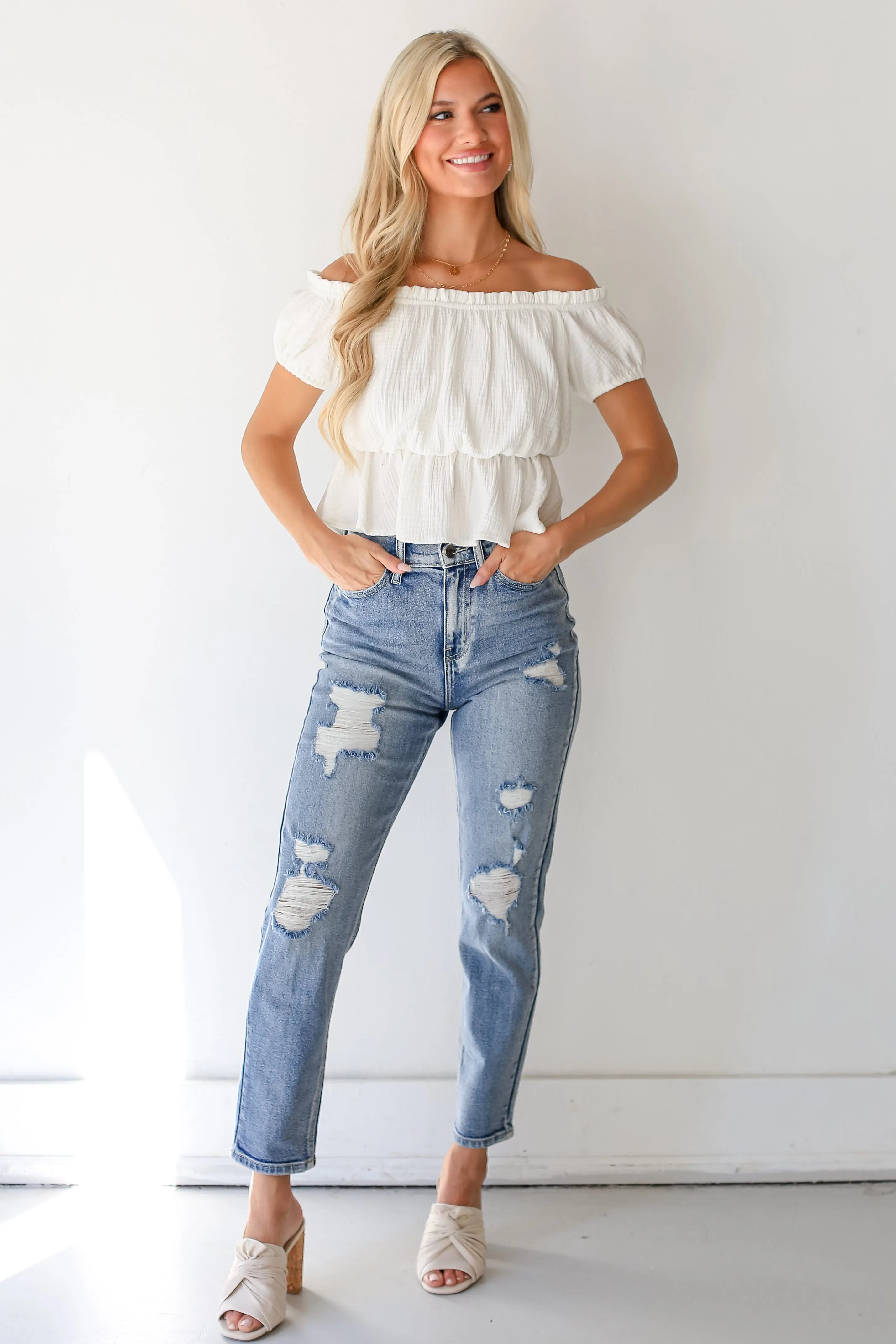 FINAL SALE - Trending Mood Distressed Mom Jeans