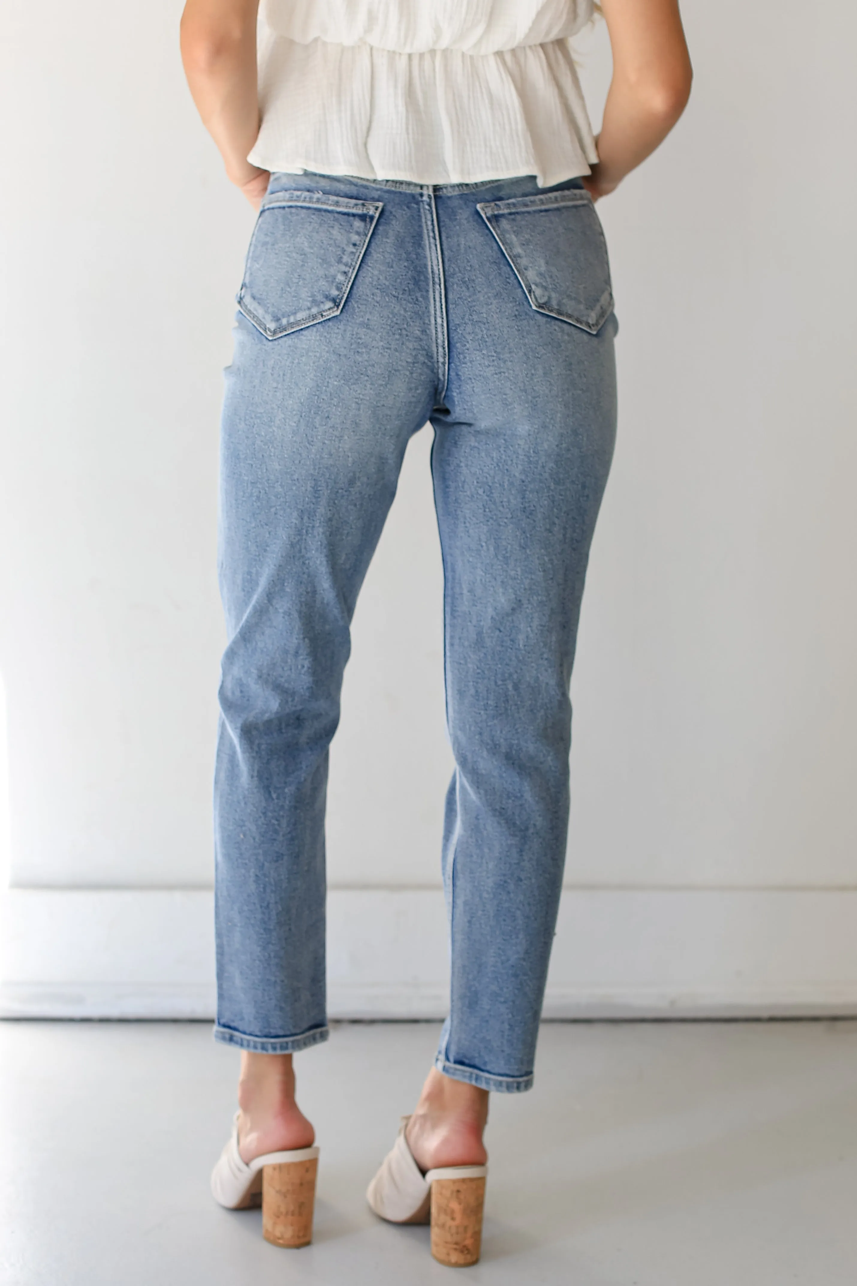 FINAL SALE - Trending Mood Distressed Mom Jeans