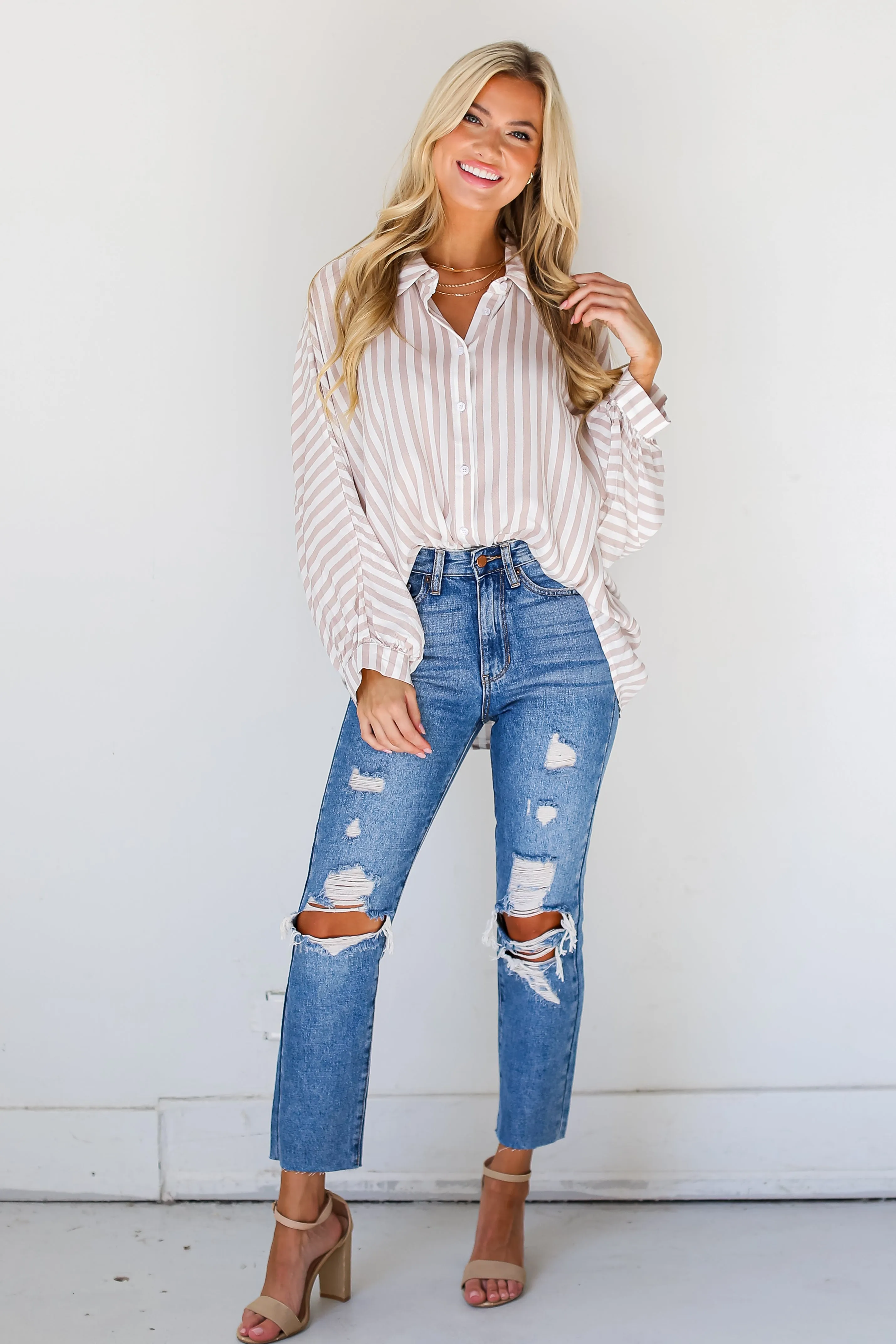FINAL SALE - Trendy Presence Distressed Mom Jeans