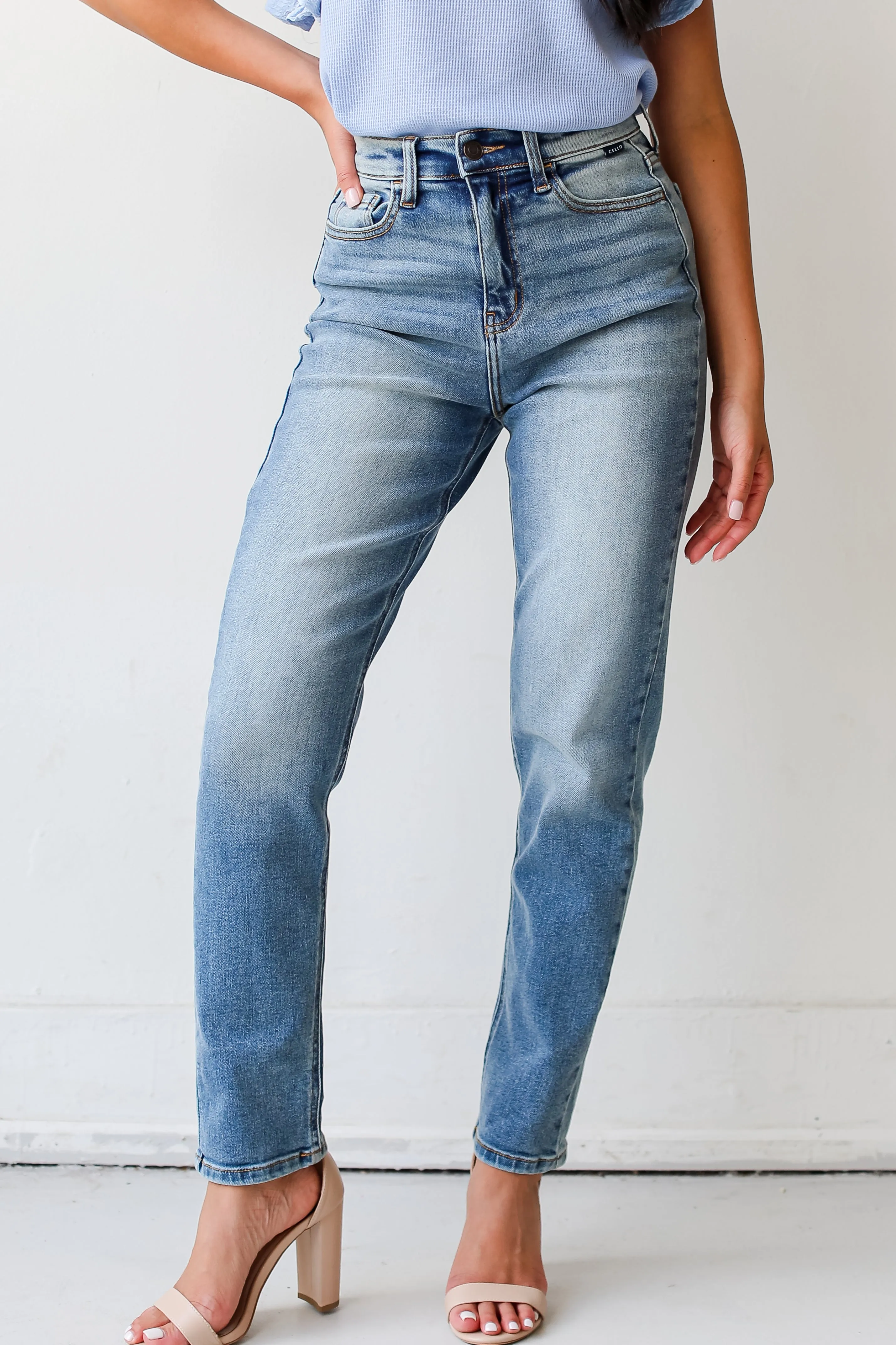Latest Trend Mom Jeans