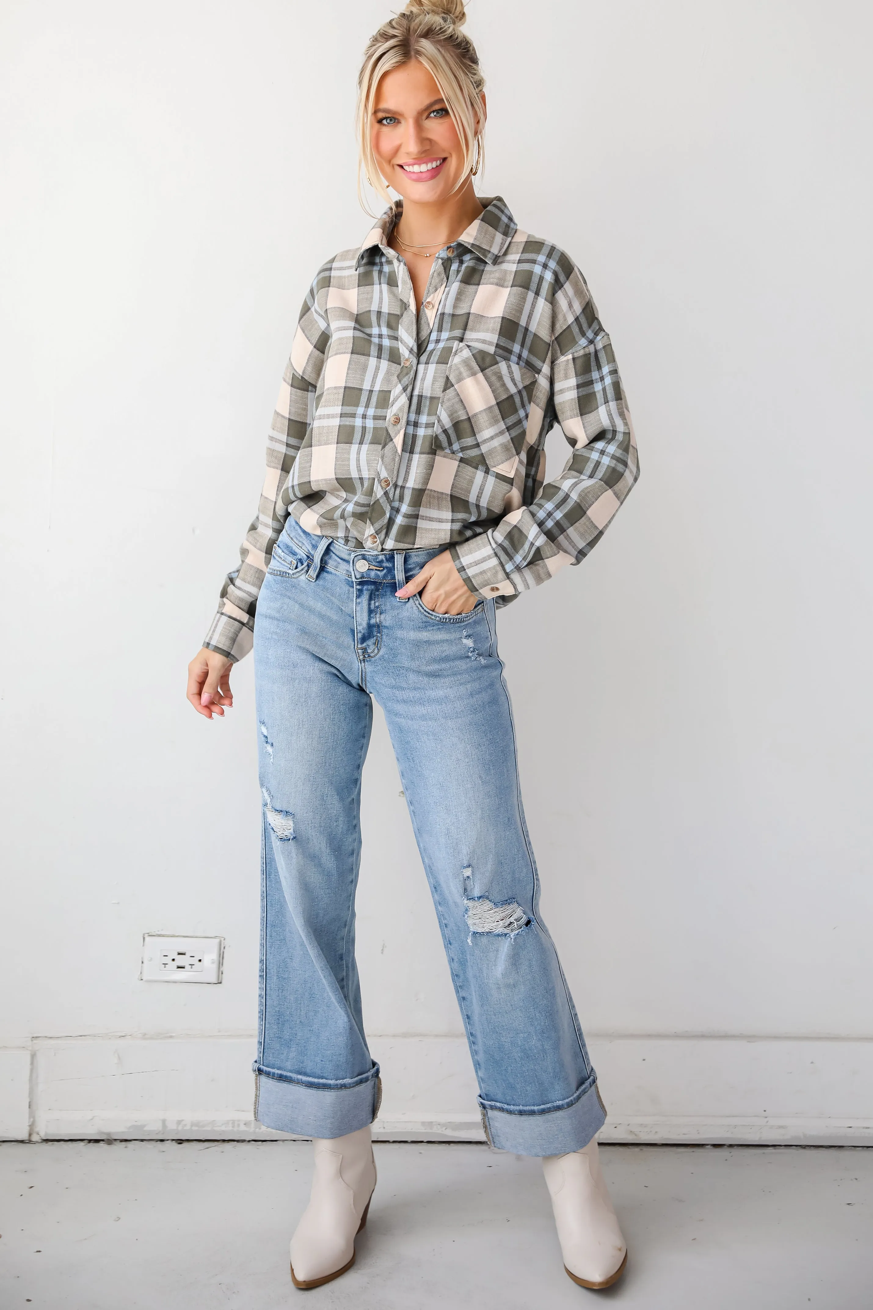 Maggie Light Wash Mid-Rise Cuffed Ankle Wide Jeans