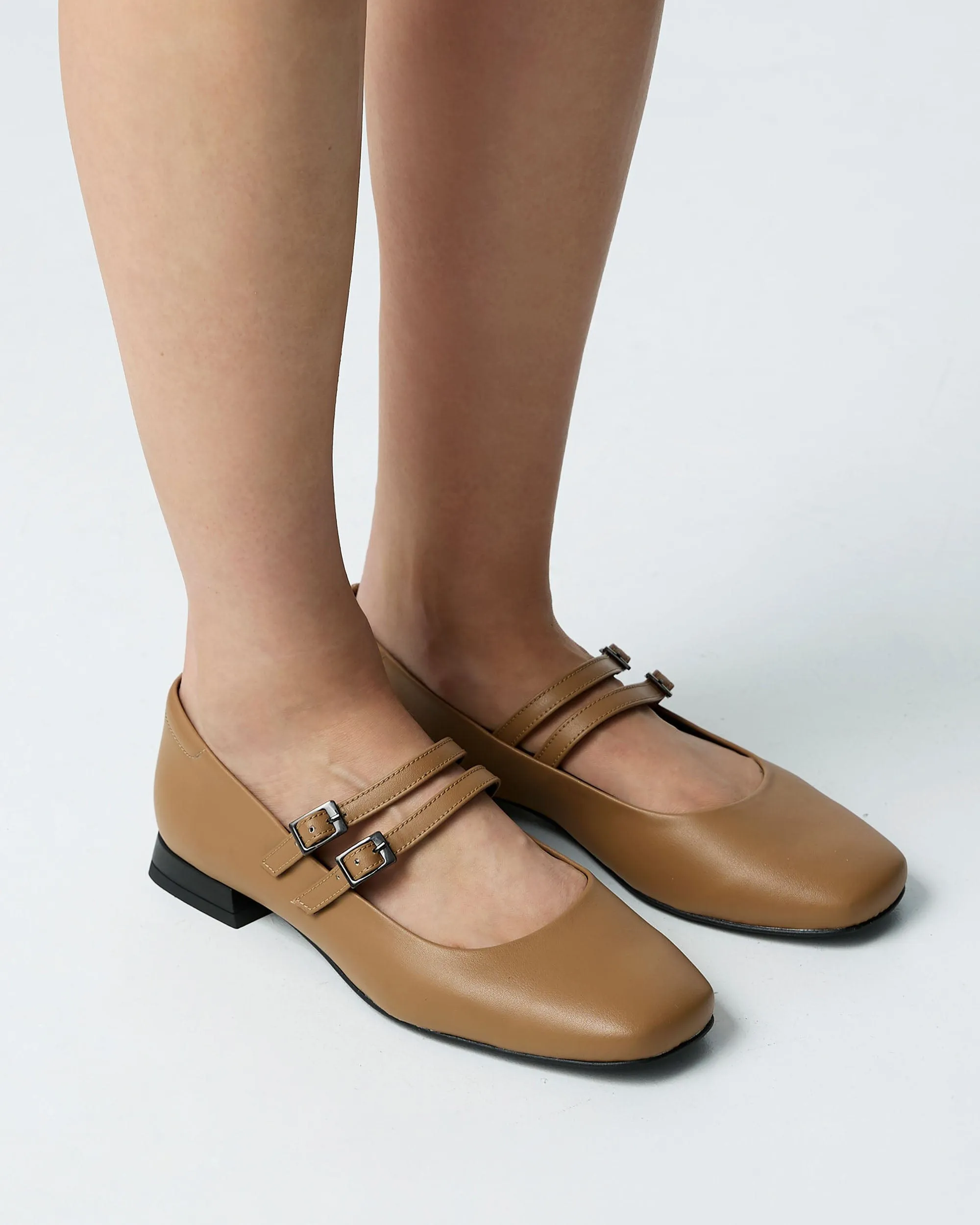 Mary Jane Women's Vegea? Grape Leather Vegan Pumps | Caramel