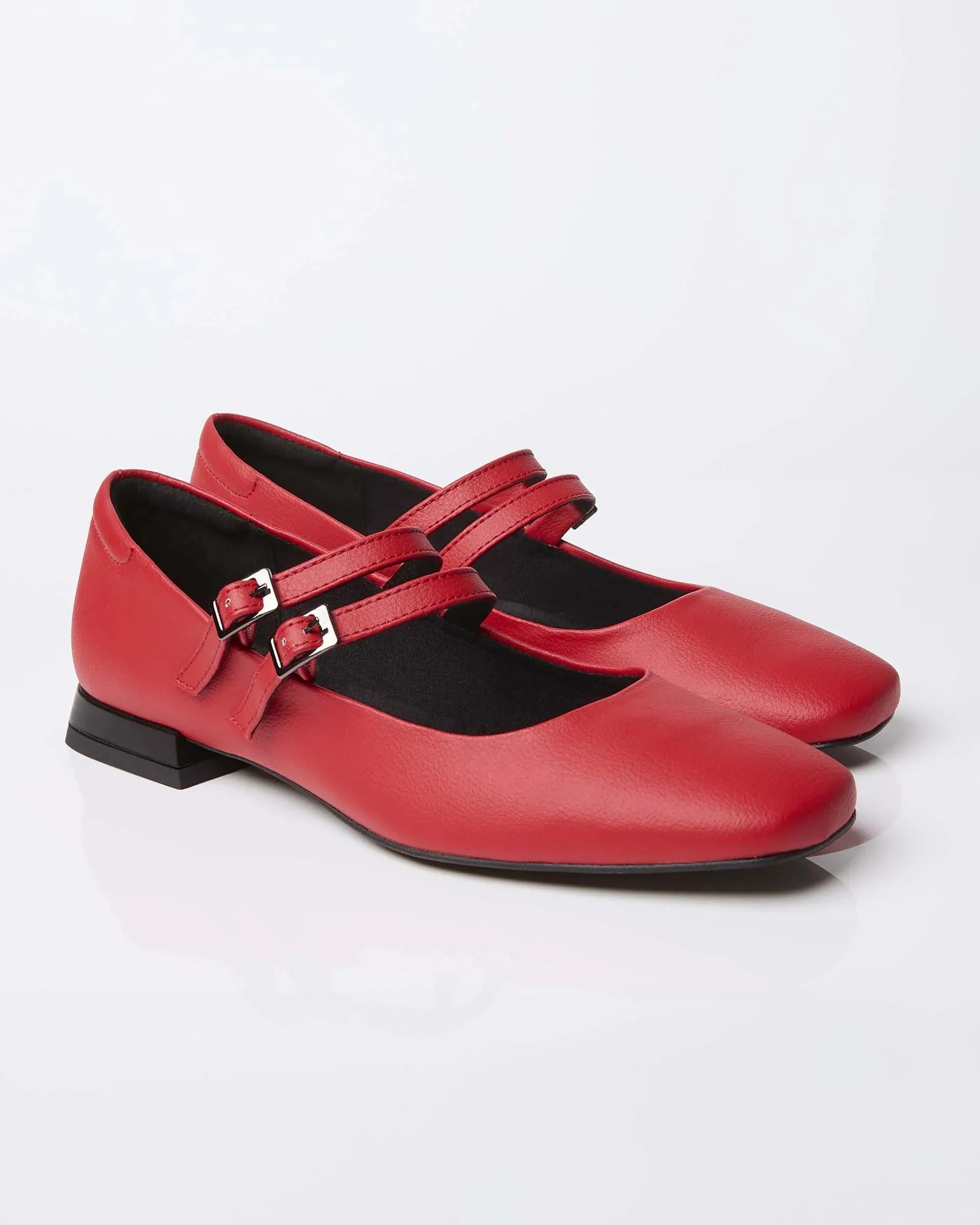 Mary Jane Women's Vegea? Grape Leather Vegan Pumps | Strawberry