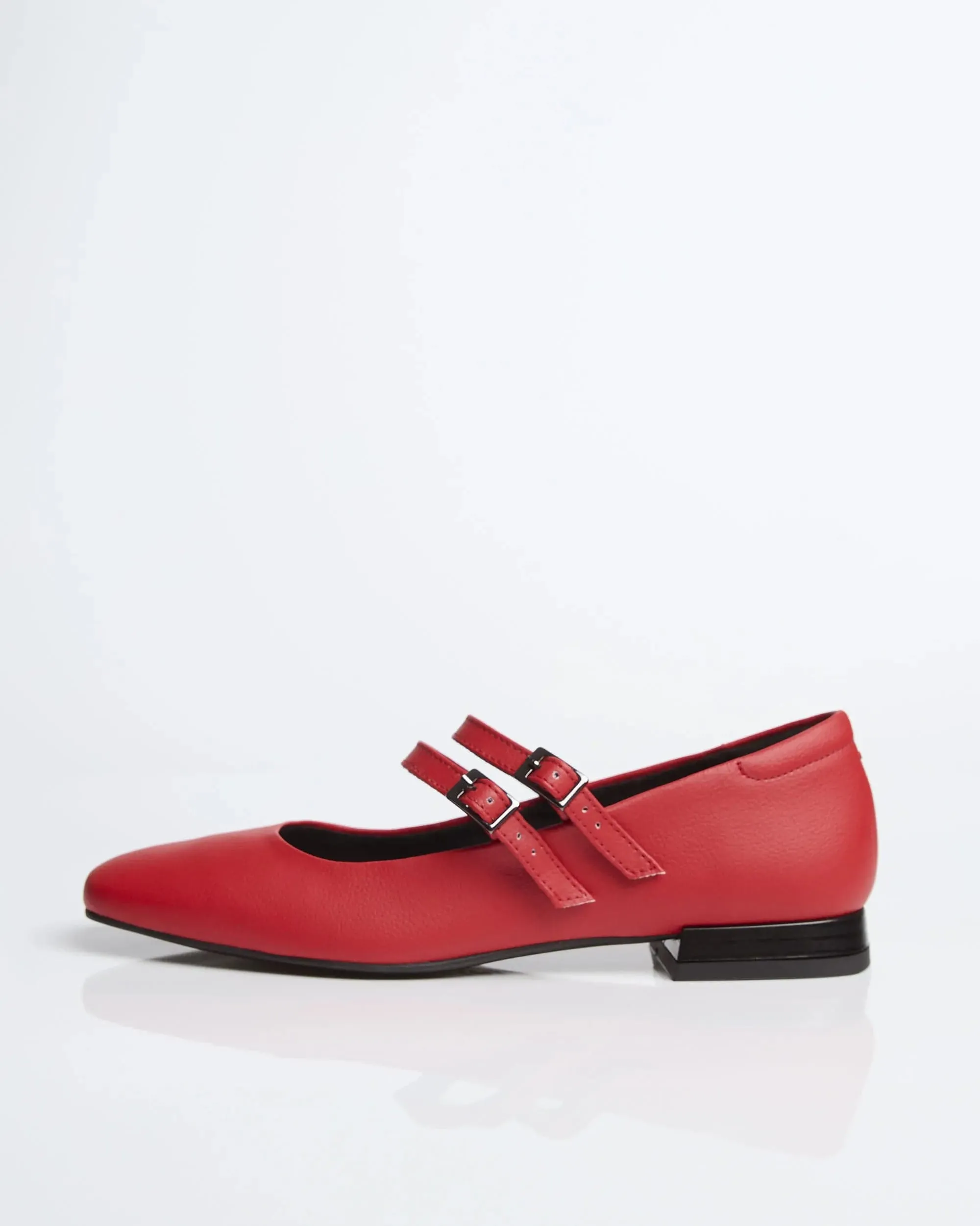 Mary Jane Women's Vegea? Grape Leather Vegan Pumps | Strawberry