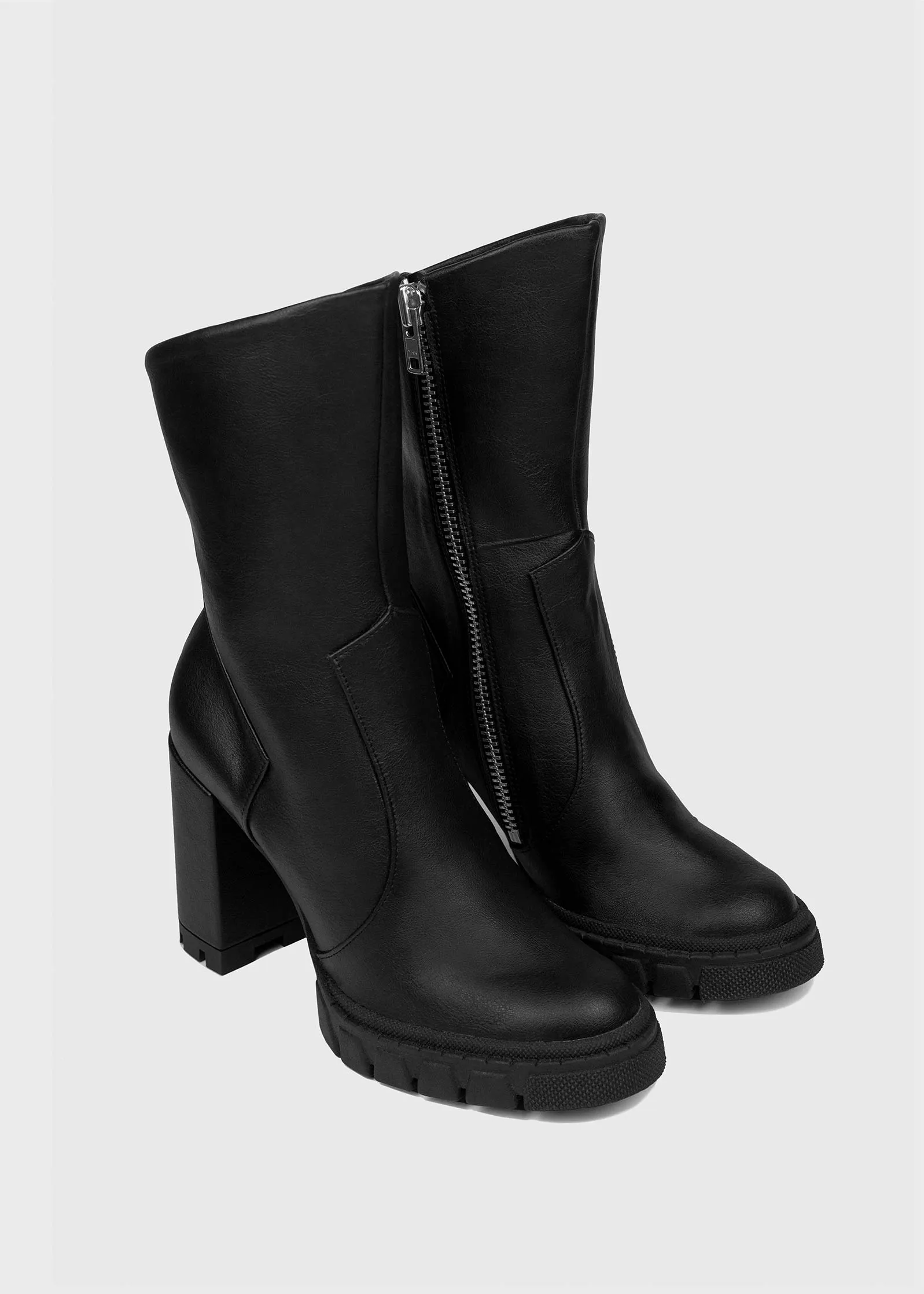 Ritual Women's Grape Leather Ankle Boots | Black