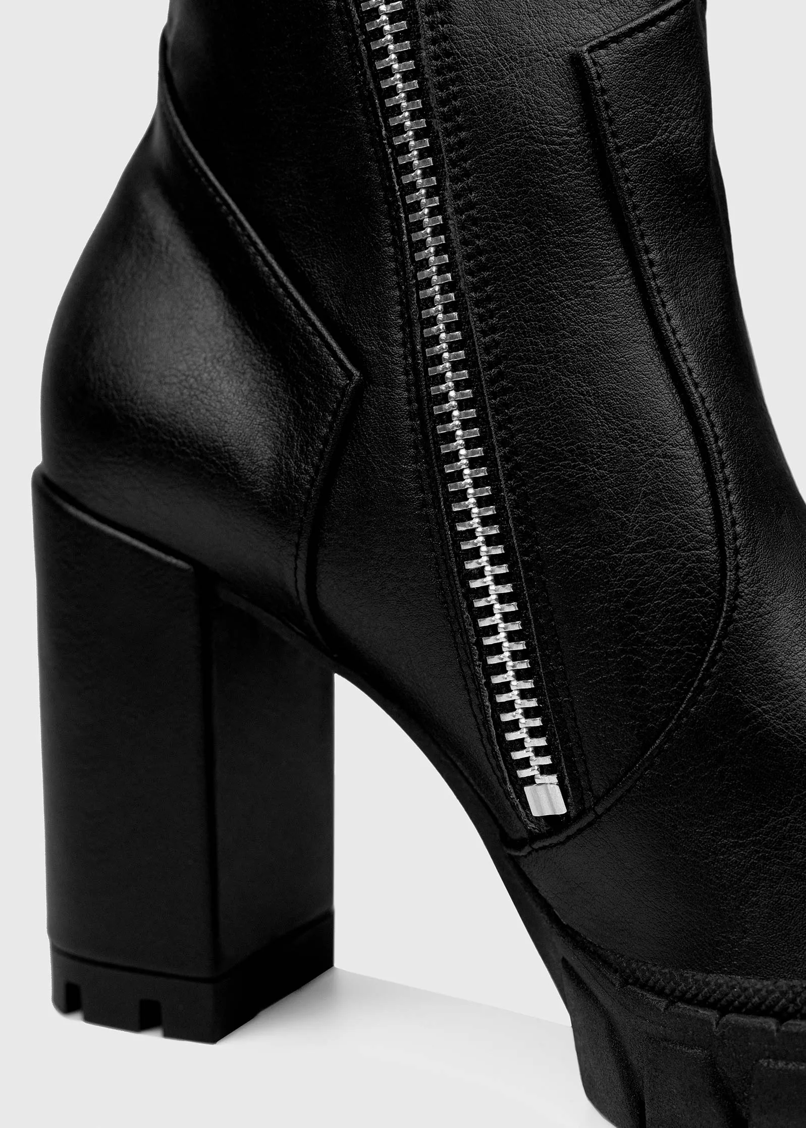 Ritual Women's Grape Leather Ankle Boots | Black