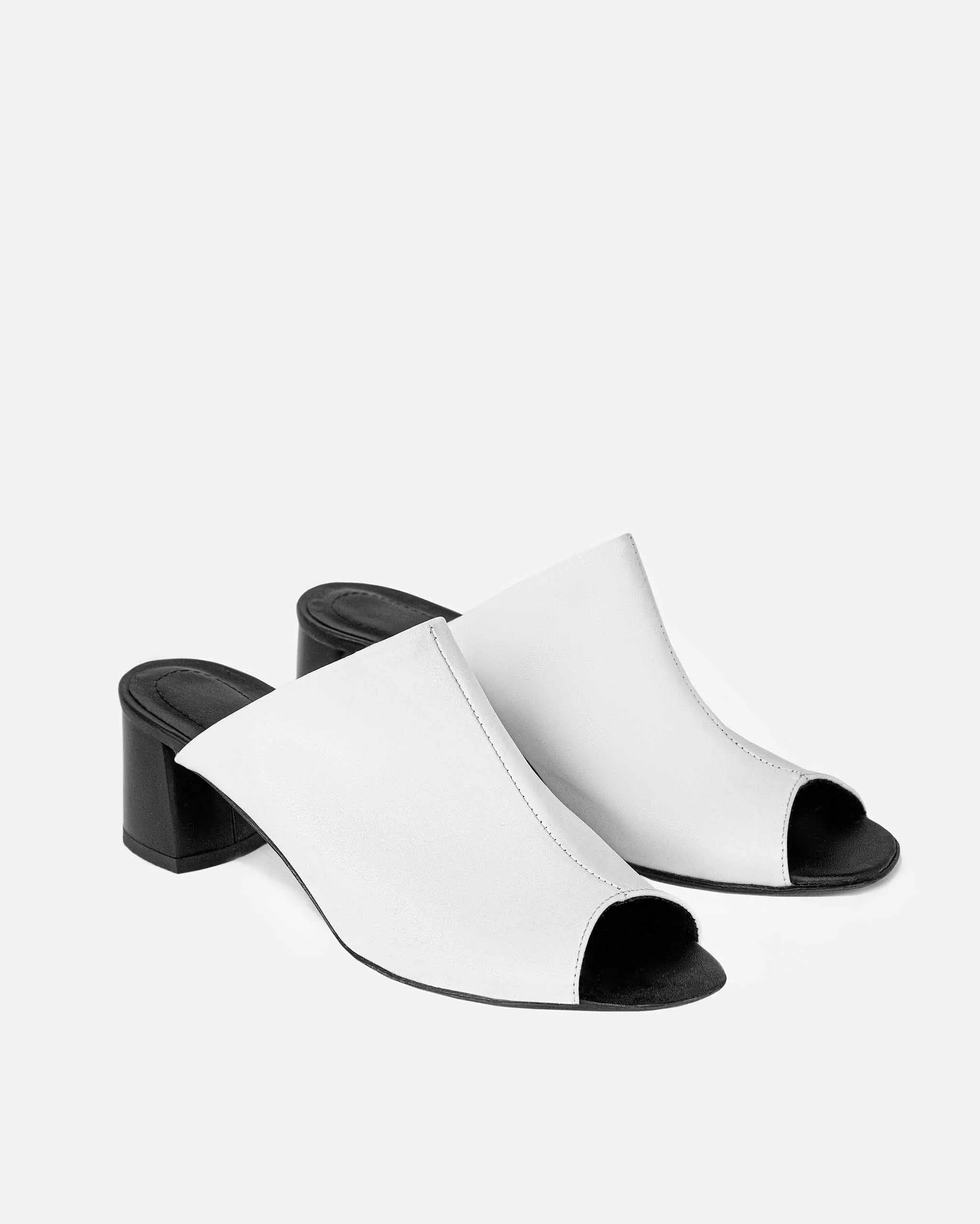 Uptown Women's Desserto? Cactus Leather Vegan Mules | White