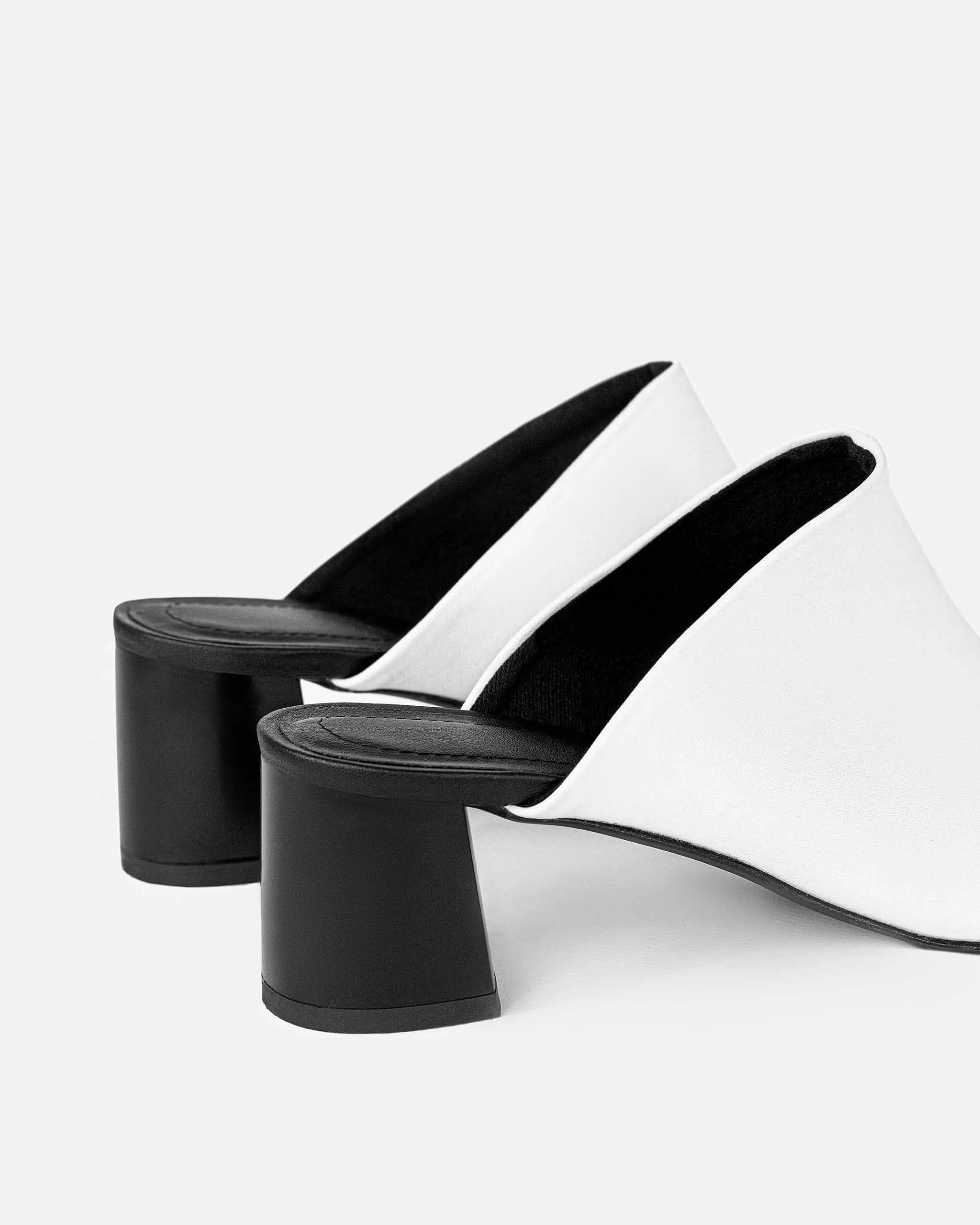 Uptown Women's Desserto? Cactus Leather Vegan Mules | White