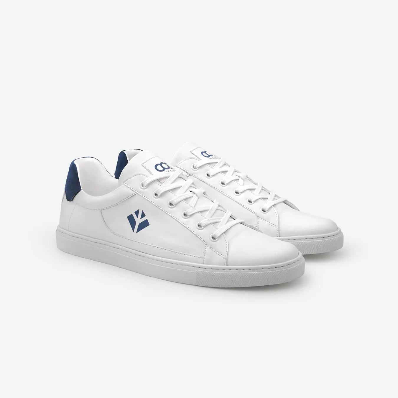 Winton V2 Unisex Vegan Leather Sneakers | White & Blue