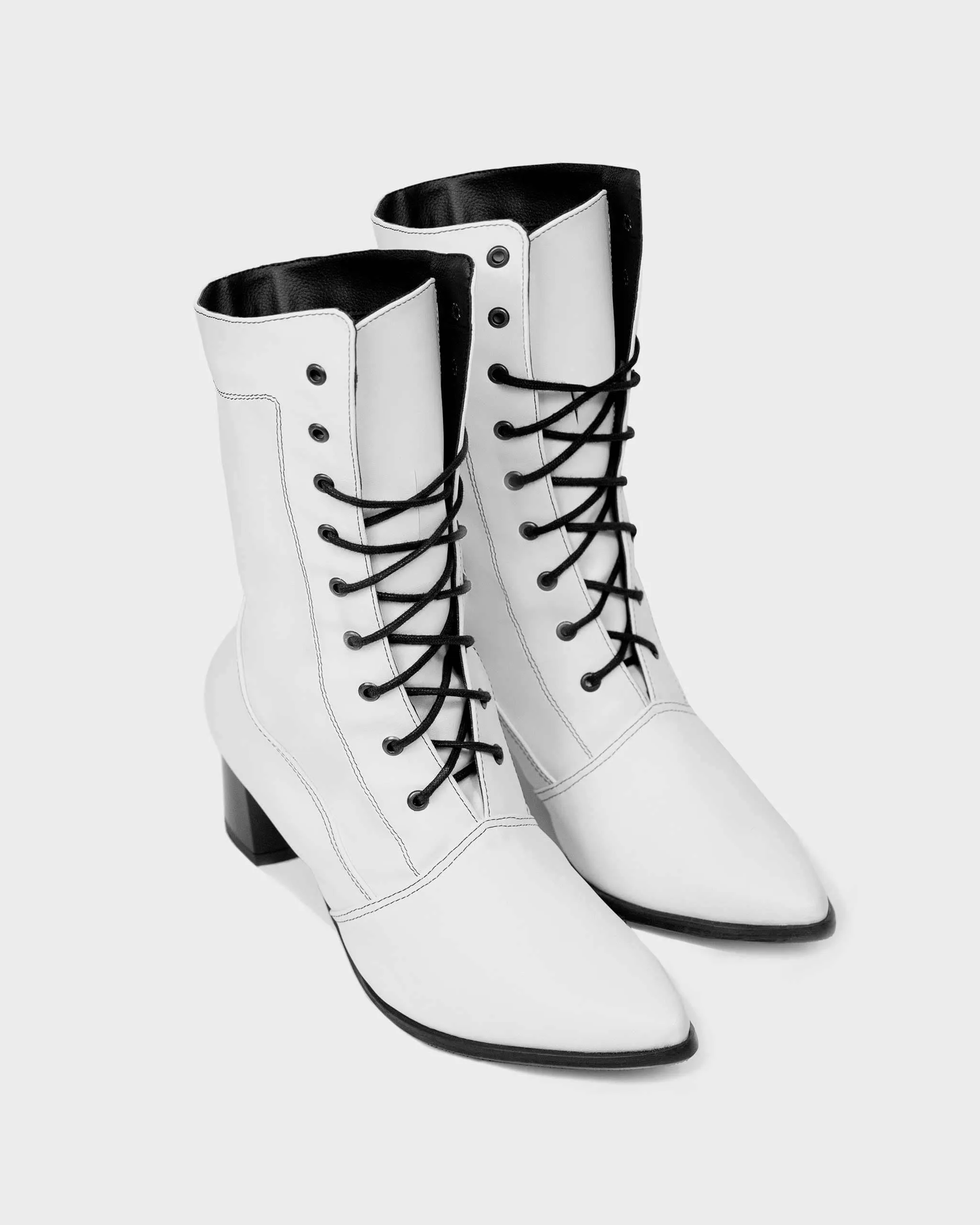 Women's Desserto? Cactus Leather Vegan Ankle Boots | White