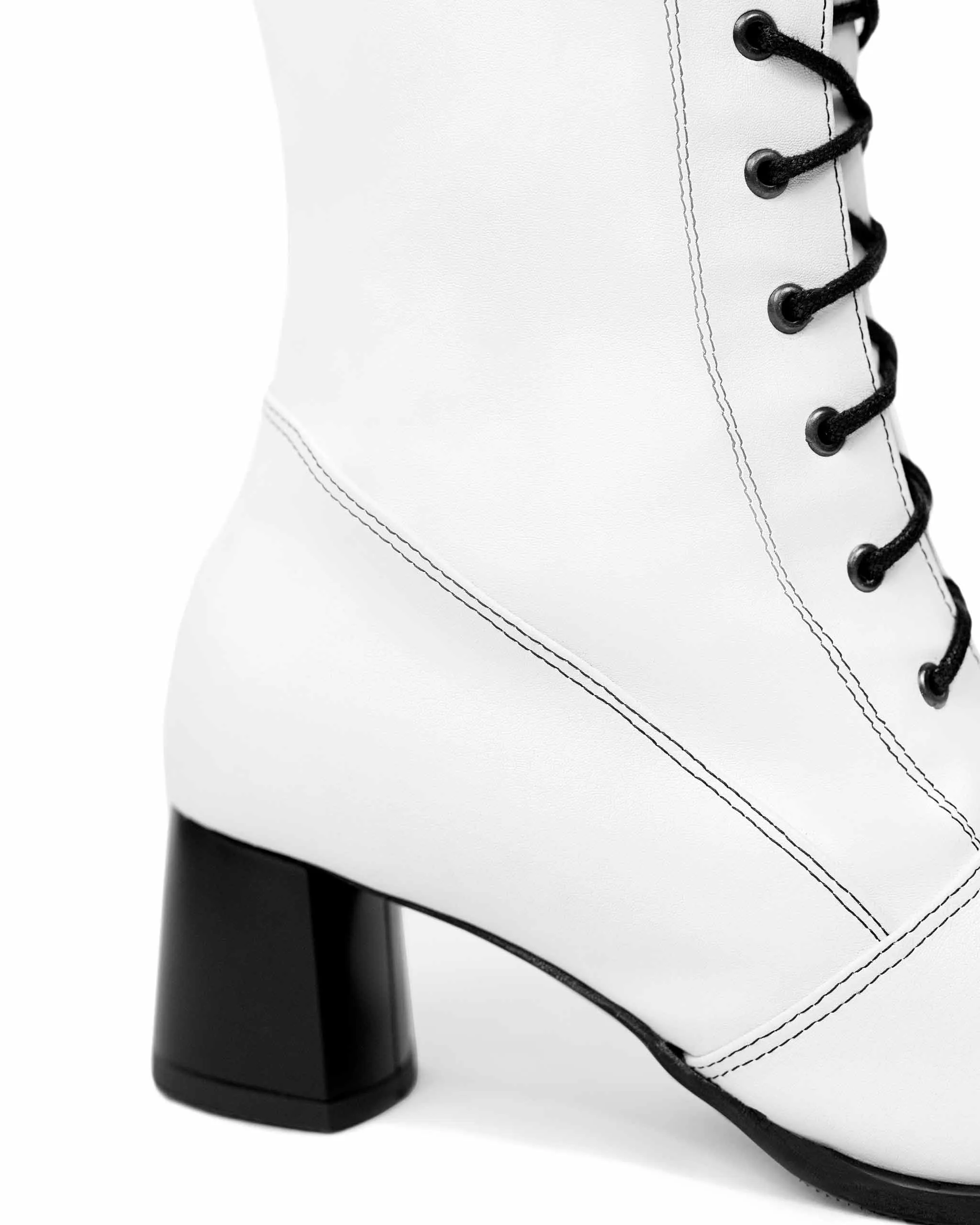 Women's Desserto? Cactus Leather Vegan Ankle Boots | White